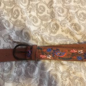 embroidered lucky brand belt